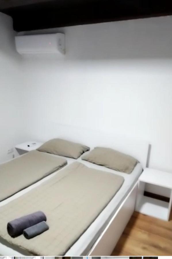 Lenilenii Bungalow 亚伊采 外观 照片