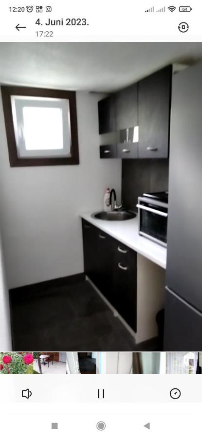 Lenilenii Bungalow 亚伊采 外观 照片